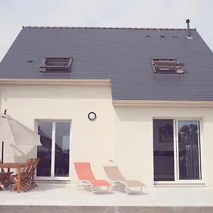 Maison Neuve à 350m De La La Casa Sovaïna Hébergement de vacances